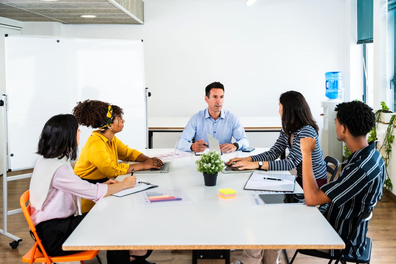 White Collar Jobs Services in Delhi